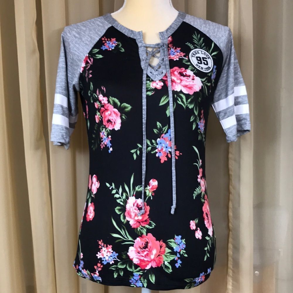 Love  Women Blouse Size S